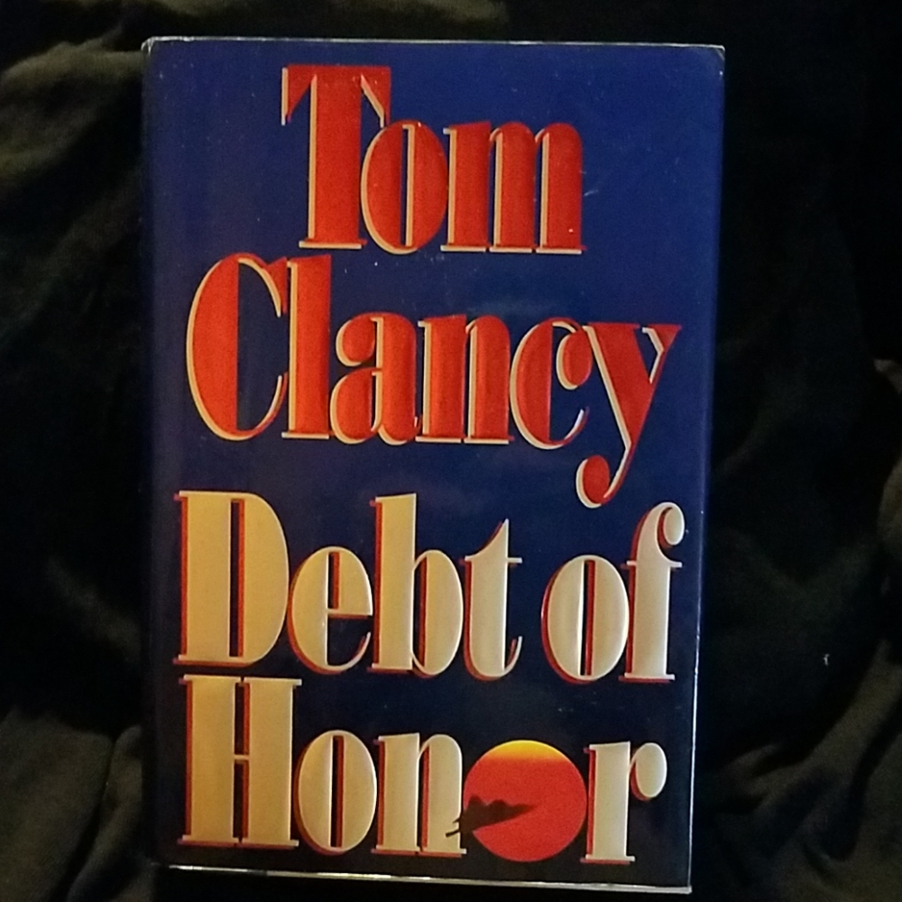 1994 Hard Cover "Debt Of Honor" Tom Clancy